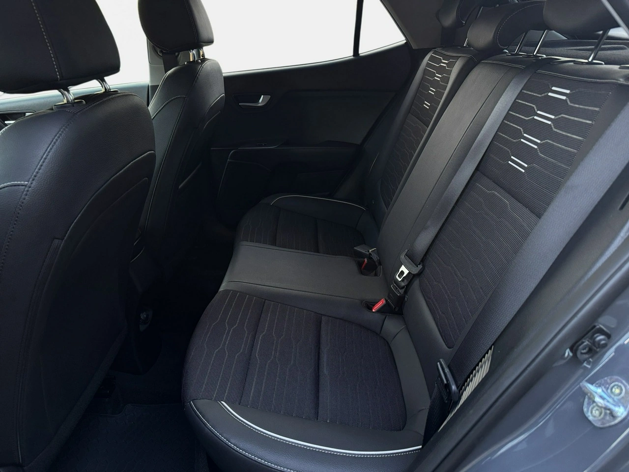 Kia Stonic - Zdjęcie 25