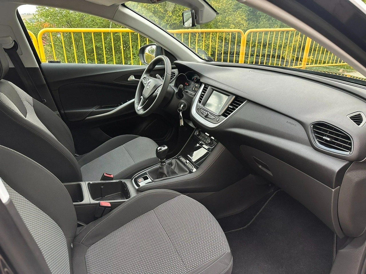 Opel Grandland X - Zdjęcie 8