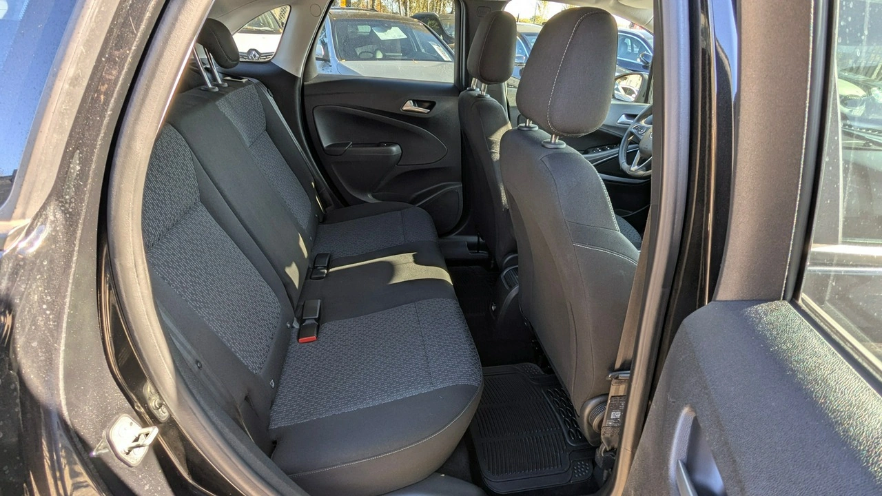 Opel Crossland X - Zdjęcie 16