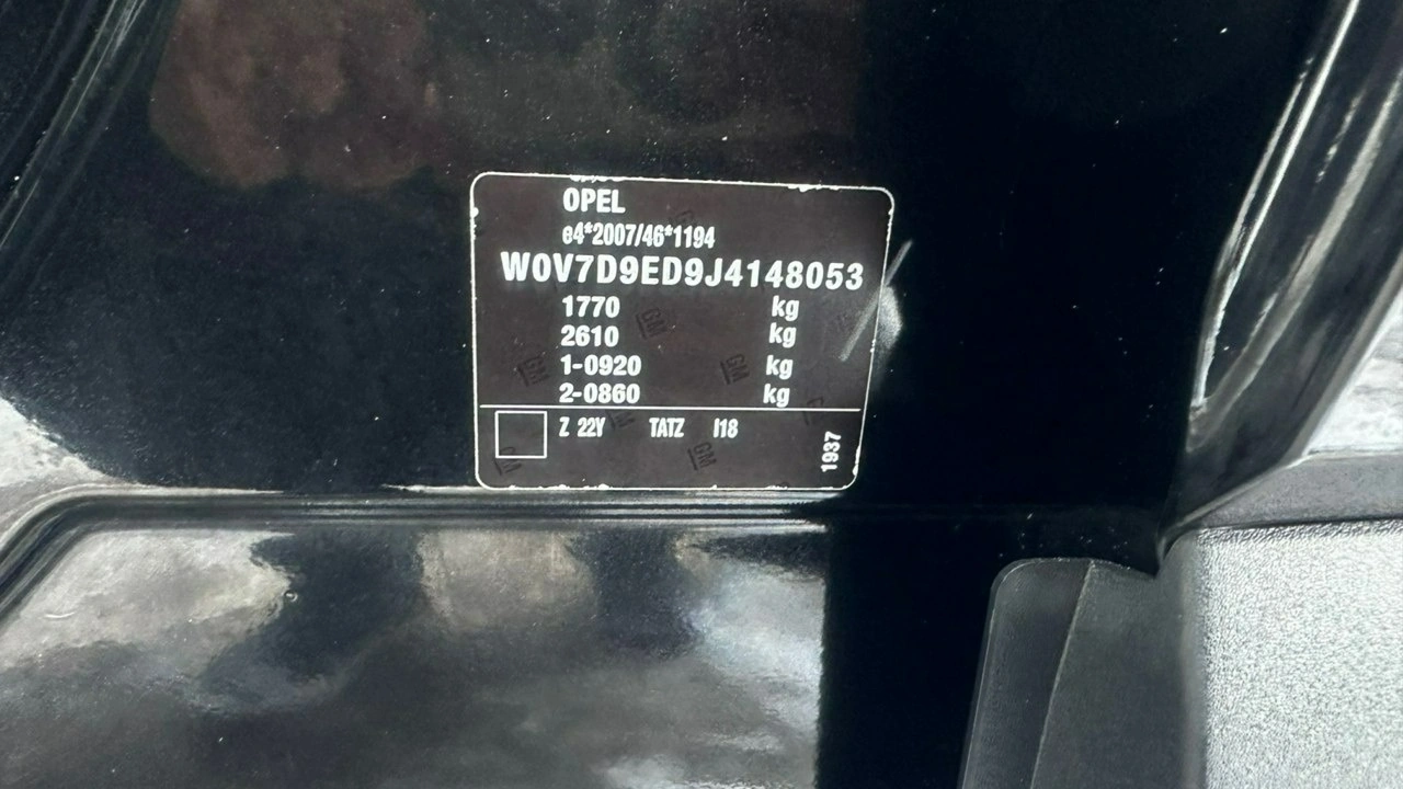 Opel Crossland X - Zdjęcie 23
