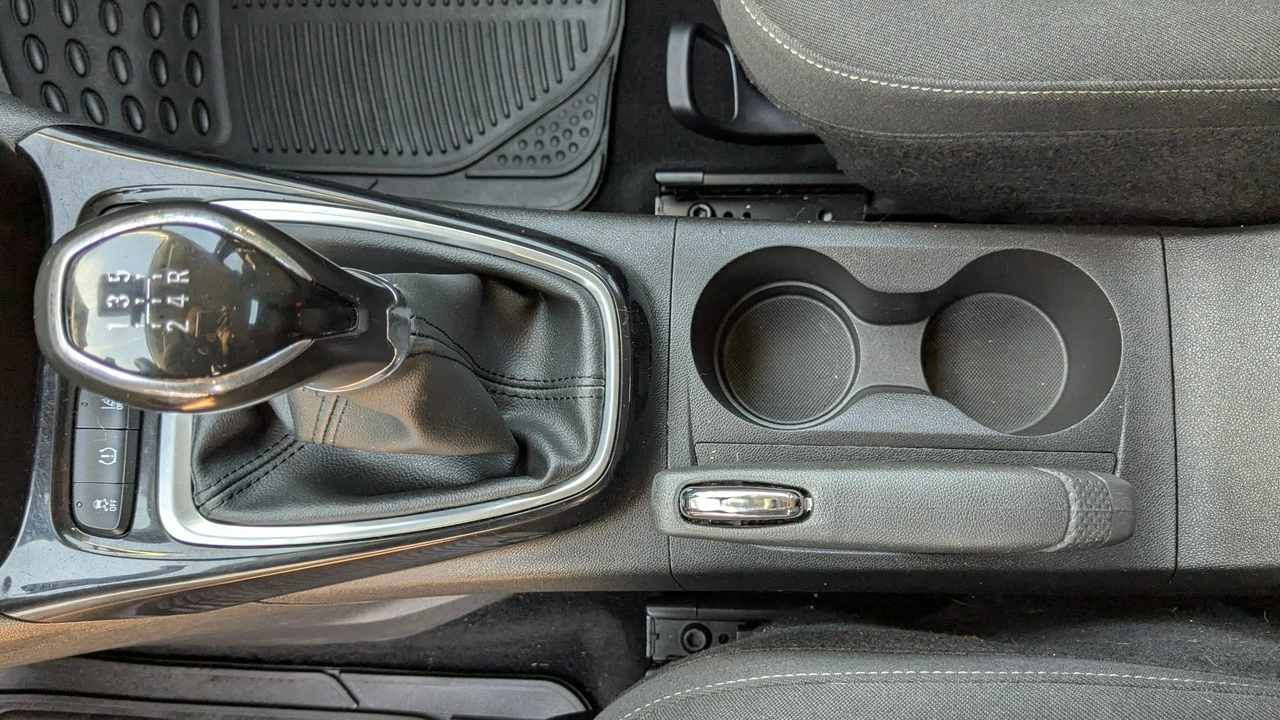 Opel Crossland X - Zdjęcie 28