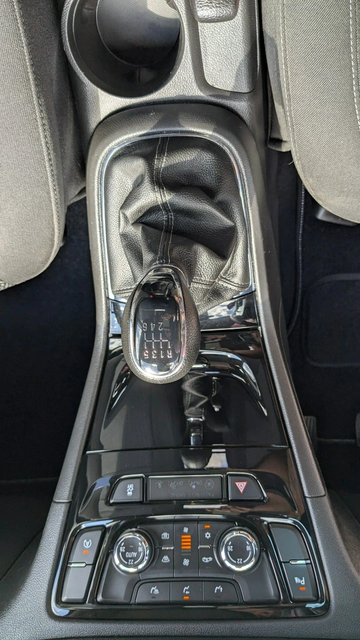 Opel Mokka X - Zdjęcie 28