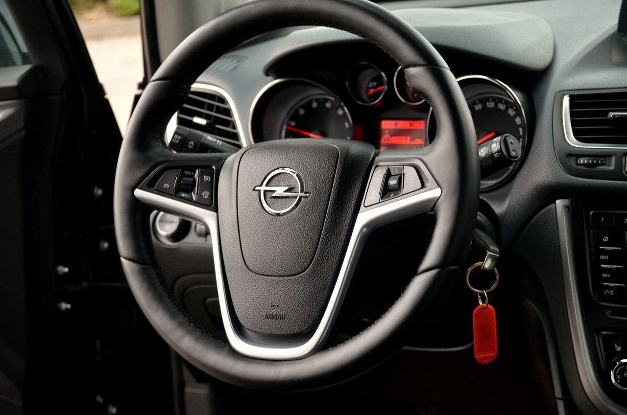 Opel Mokka - Zdjęcie 15