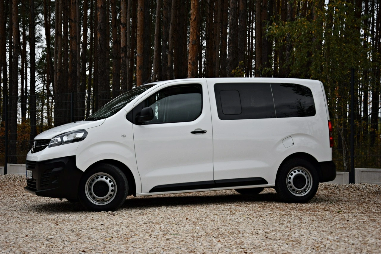 Opel Vivaro - Zdjęcie 15