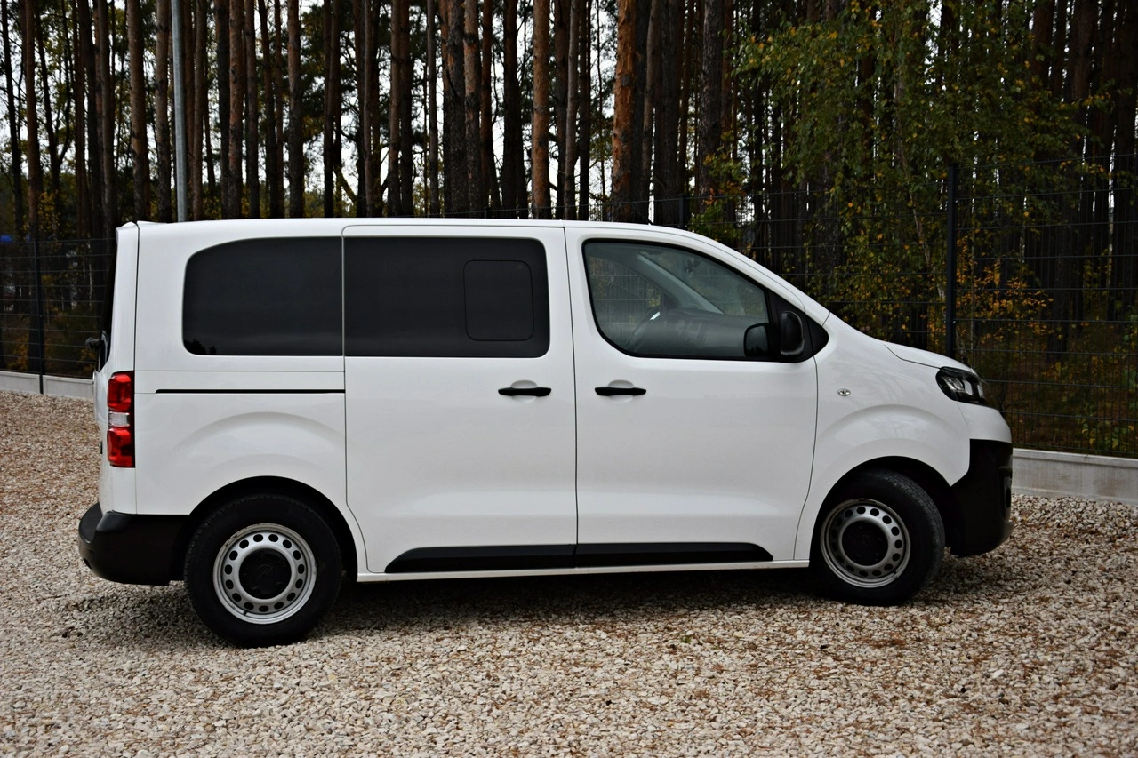 Opel Vivaro - Zdjęcie 24