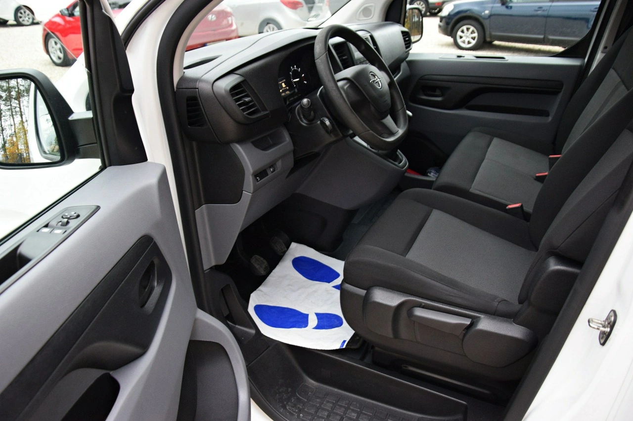 Opel Vivaro - Zdjęcie 25