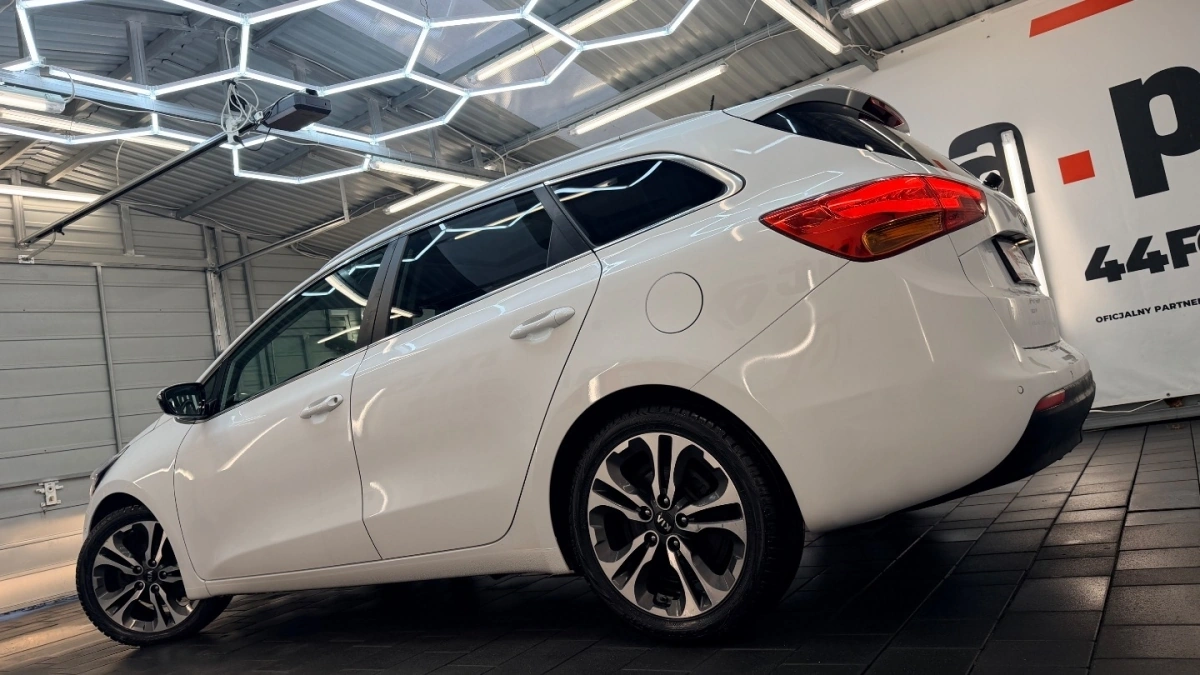 Kia Ceed - Zdjęcie 10