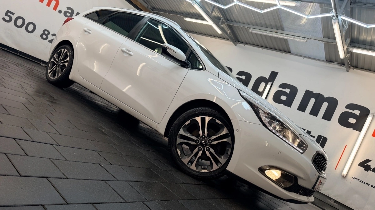 Kia Ceed - Zdjęcie 14