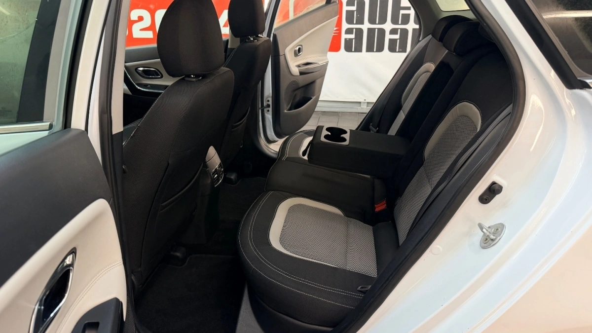Kia Ceed - Zdjęcie 30
