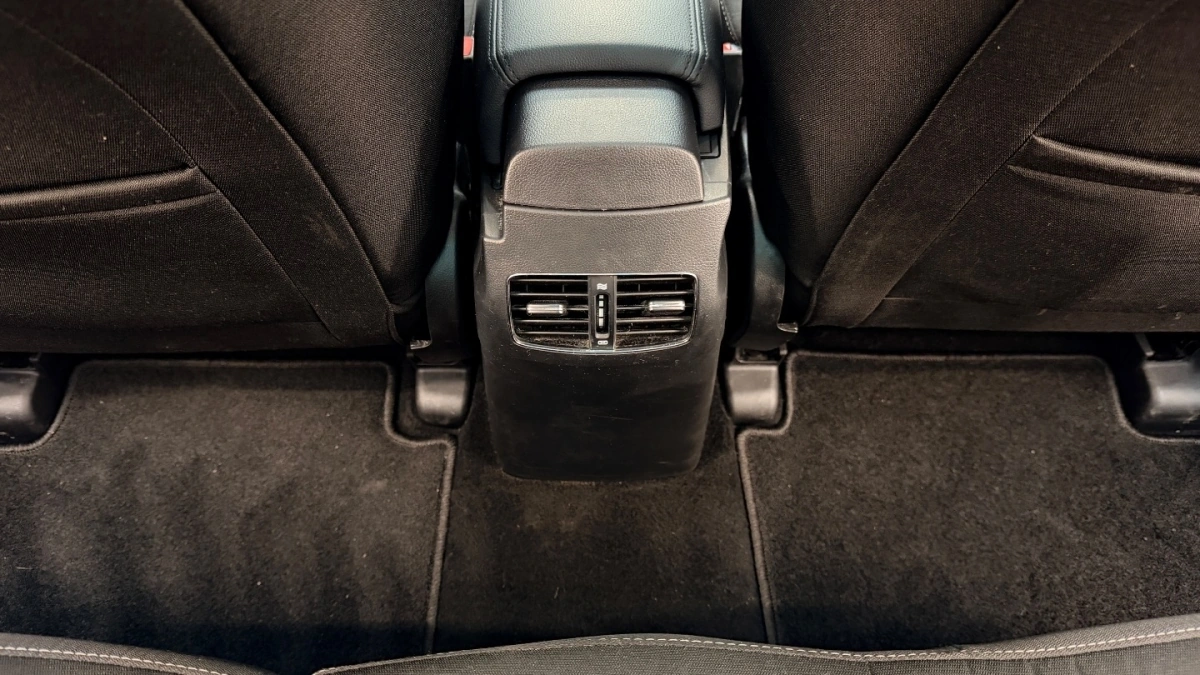 Kia Ceed - Zdjęcie 31