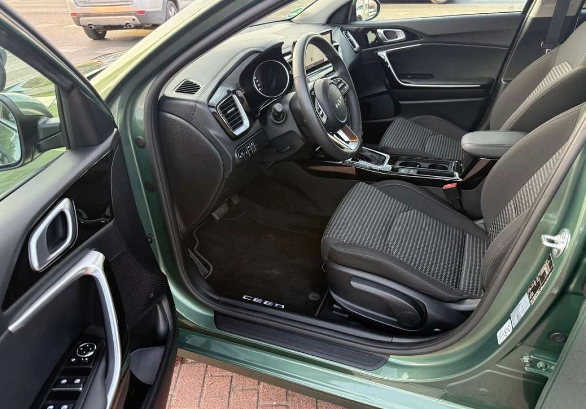Kia Ceed - Zdjęcie 3