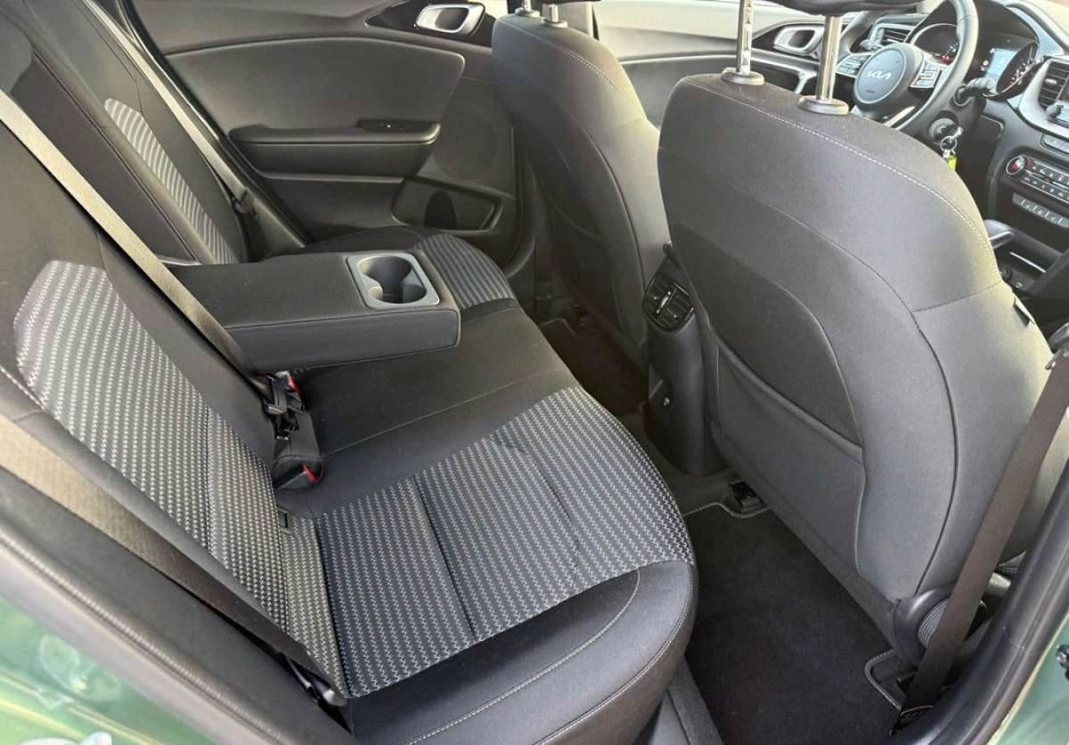 Kia Ceed - Zdjęcie 6