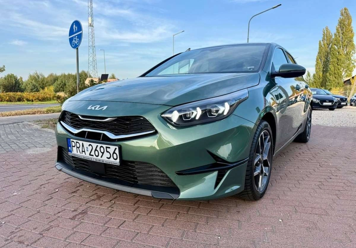 Kia Ceed - Zdjęcie 15