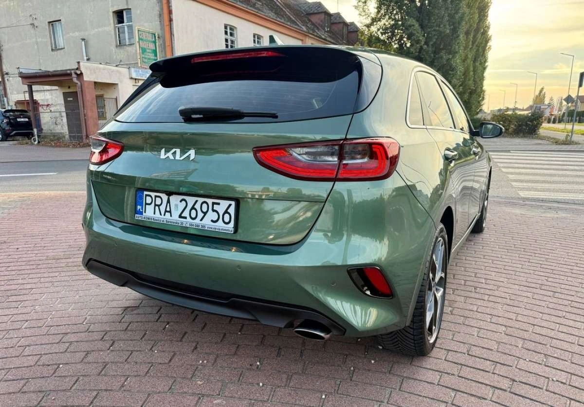 Kia Ceed - Zdjęcie 17