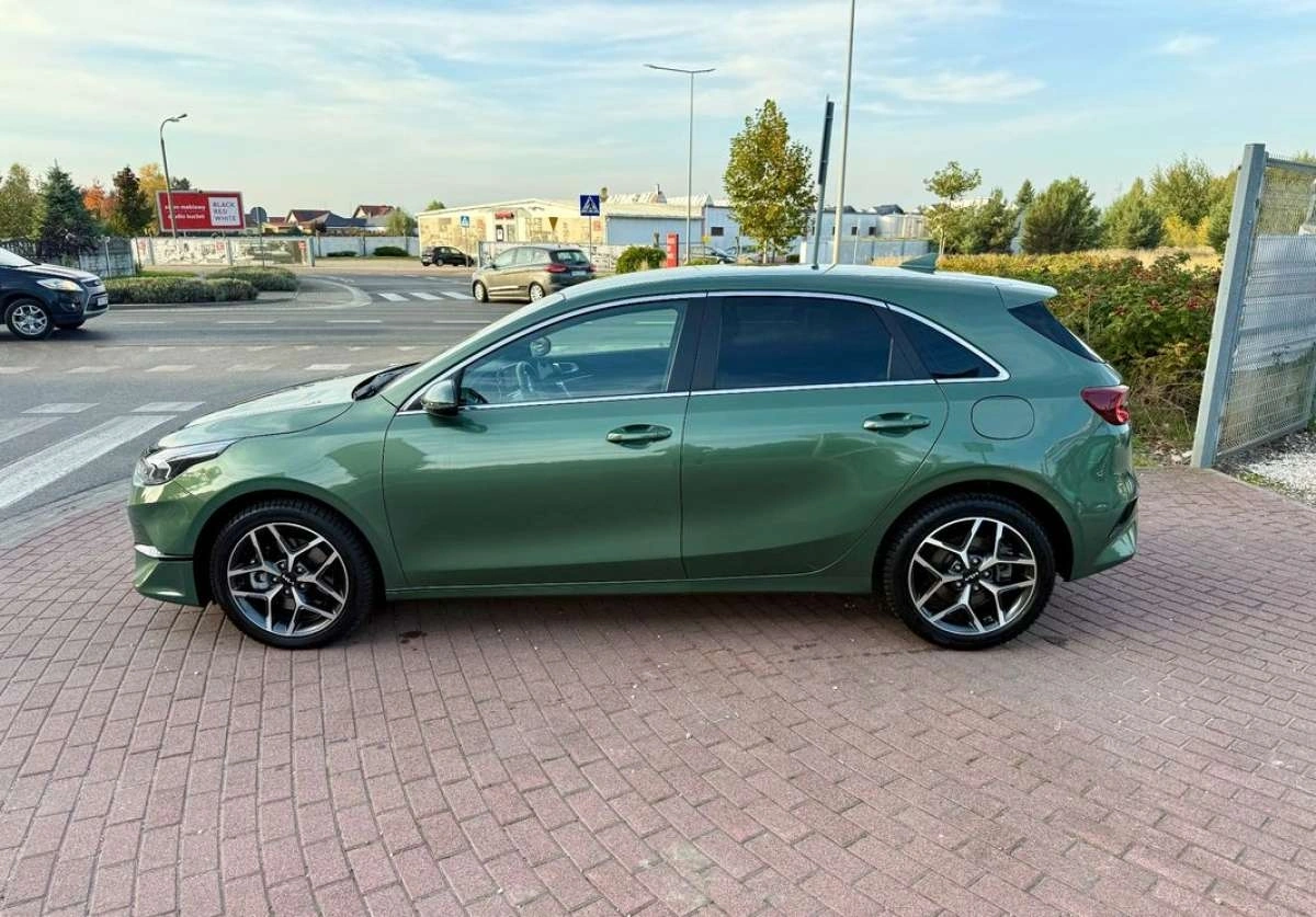 Kia Ceed - Zdjęcie 18