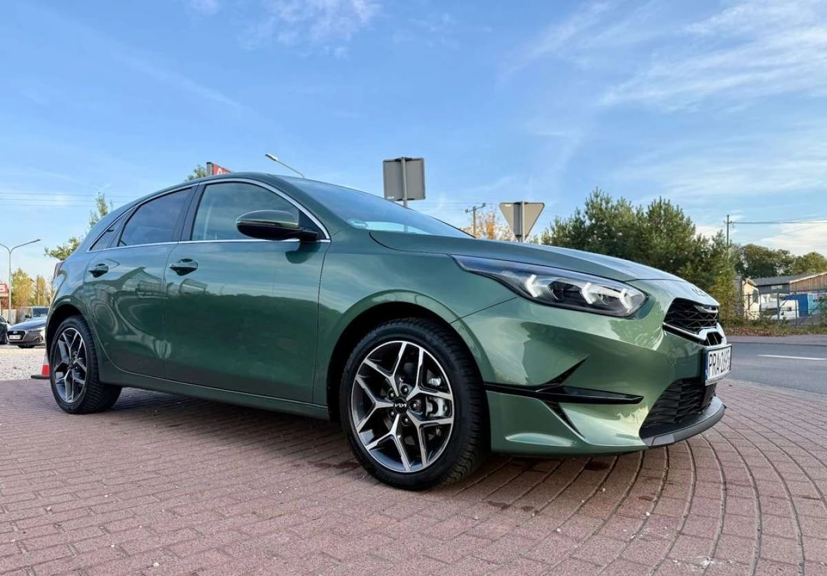Kia Ceed - Zdjęcie 20