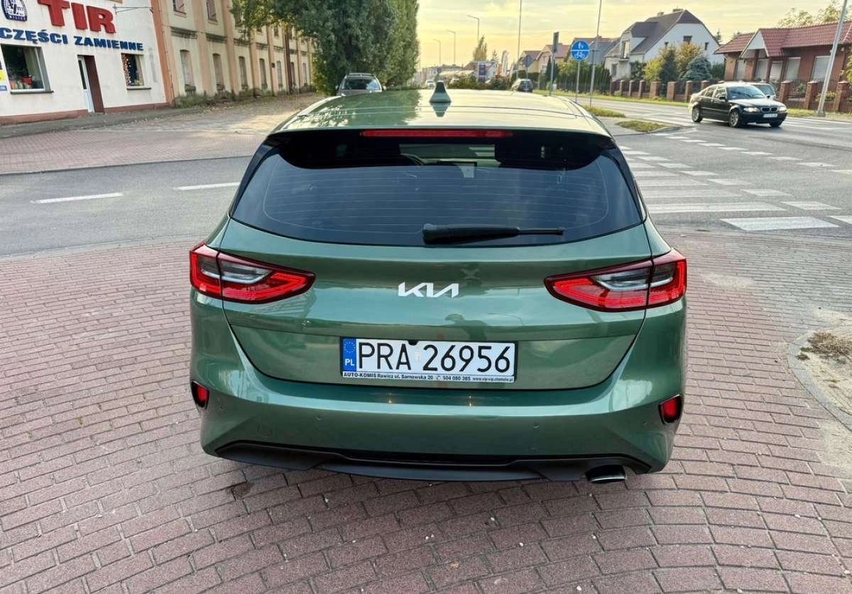 Kia Ceed - Zdjęcie 27