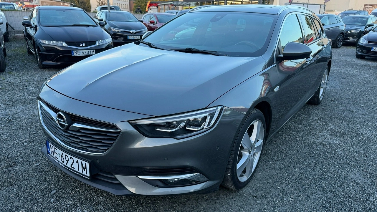 Opel Insignia Sports Tourer - Zdjęcie 9