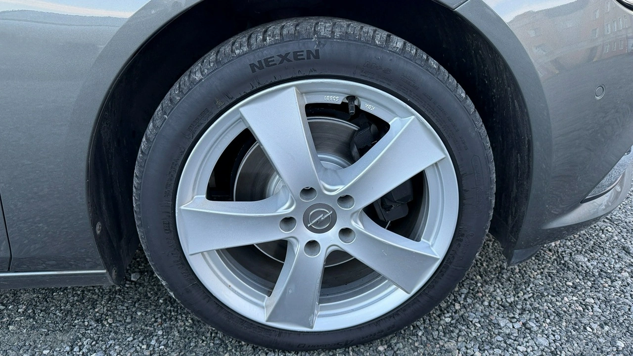 Opel Insignia Sports Tourer - Zdjęcie 4