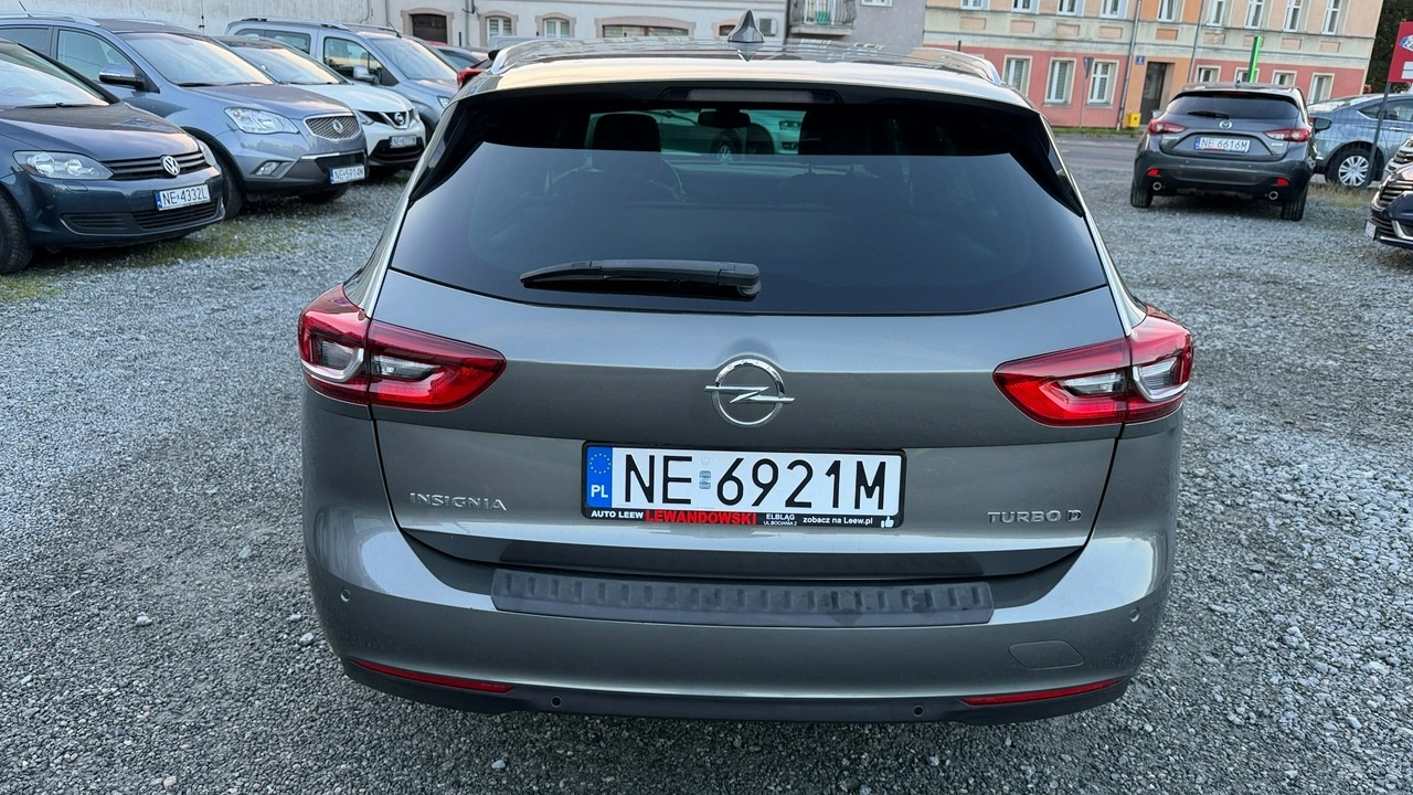 Opel Insignia Sports Tourer - Zdjęcie 6