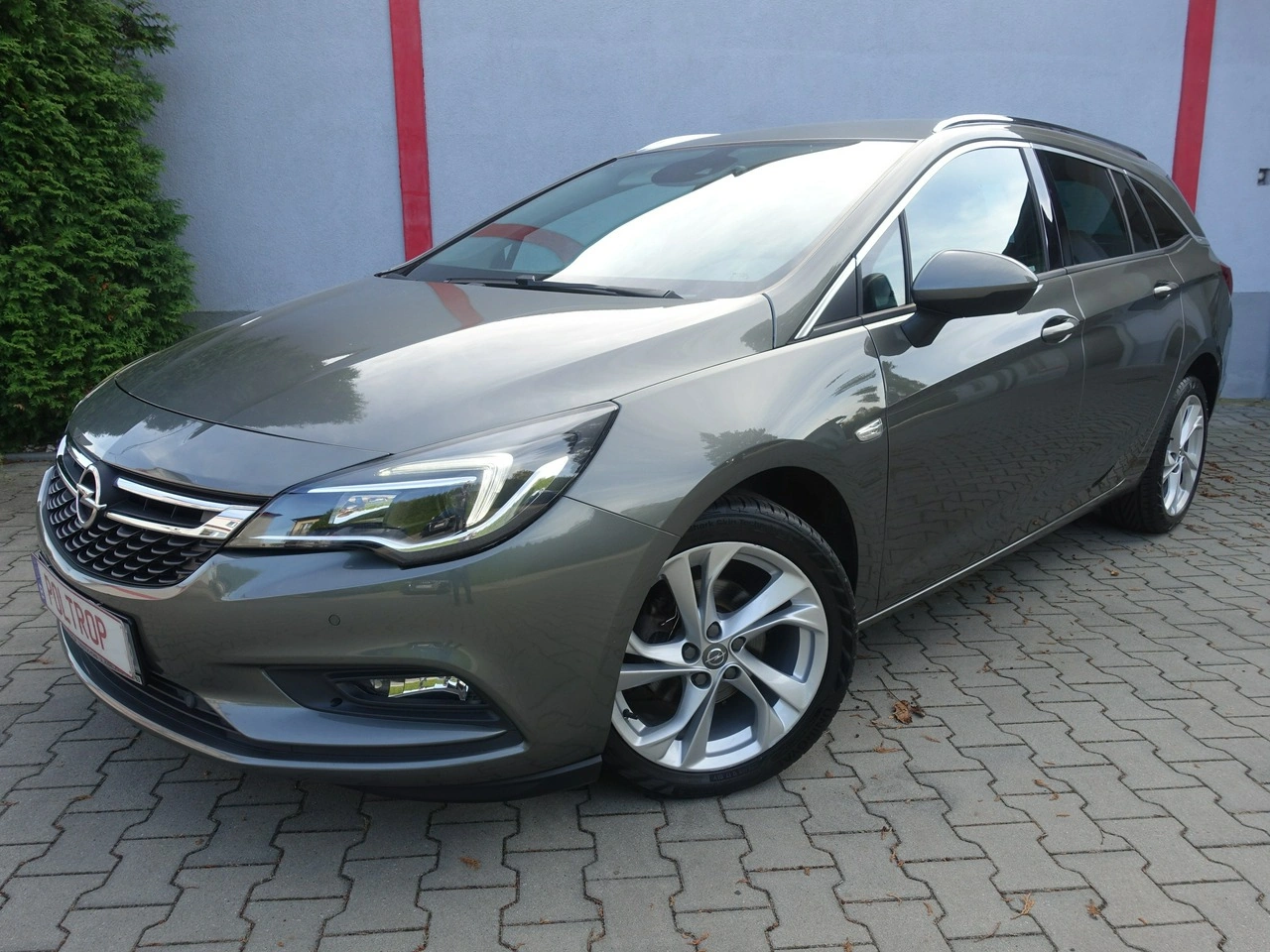 Opel Astra - Zdjęcie 1