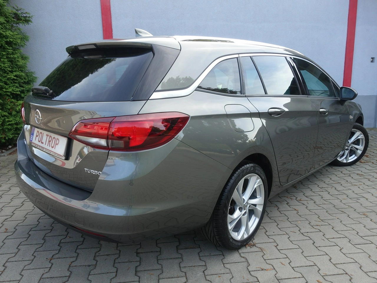 Opel Astra - Zdjęcie 4