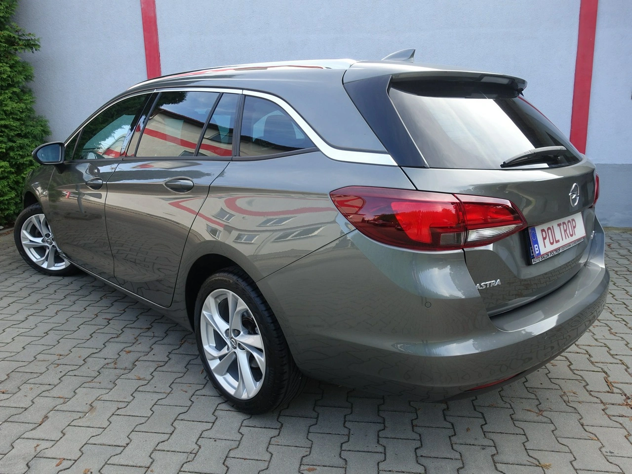 Opel Astra - Zdjęcie 6