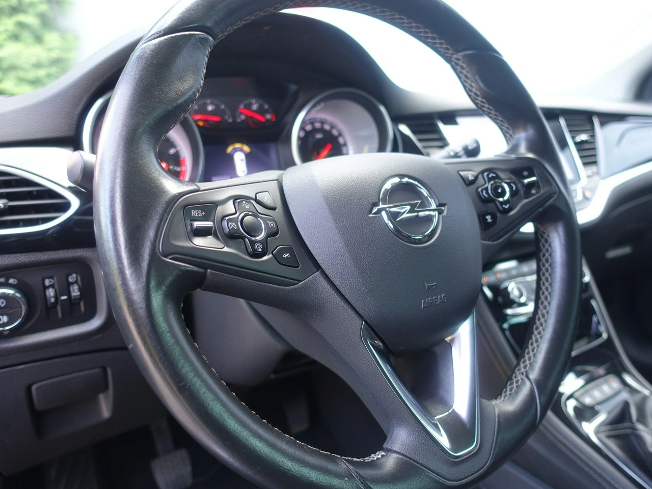 Opel Astra - Zdjęcie 17