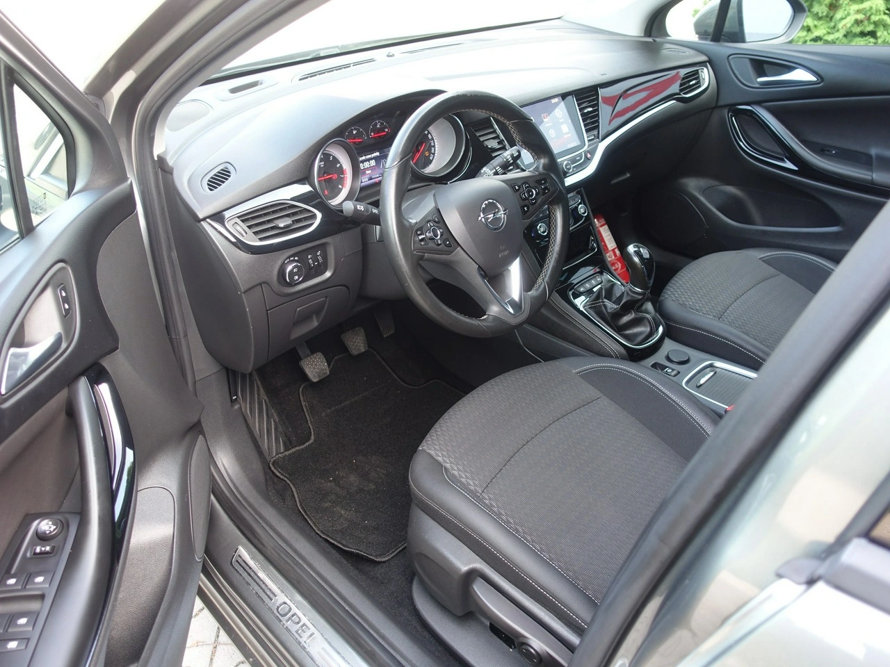 Opel Astra - Zdjęcie 7