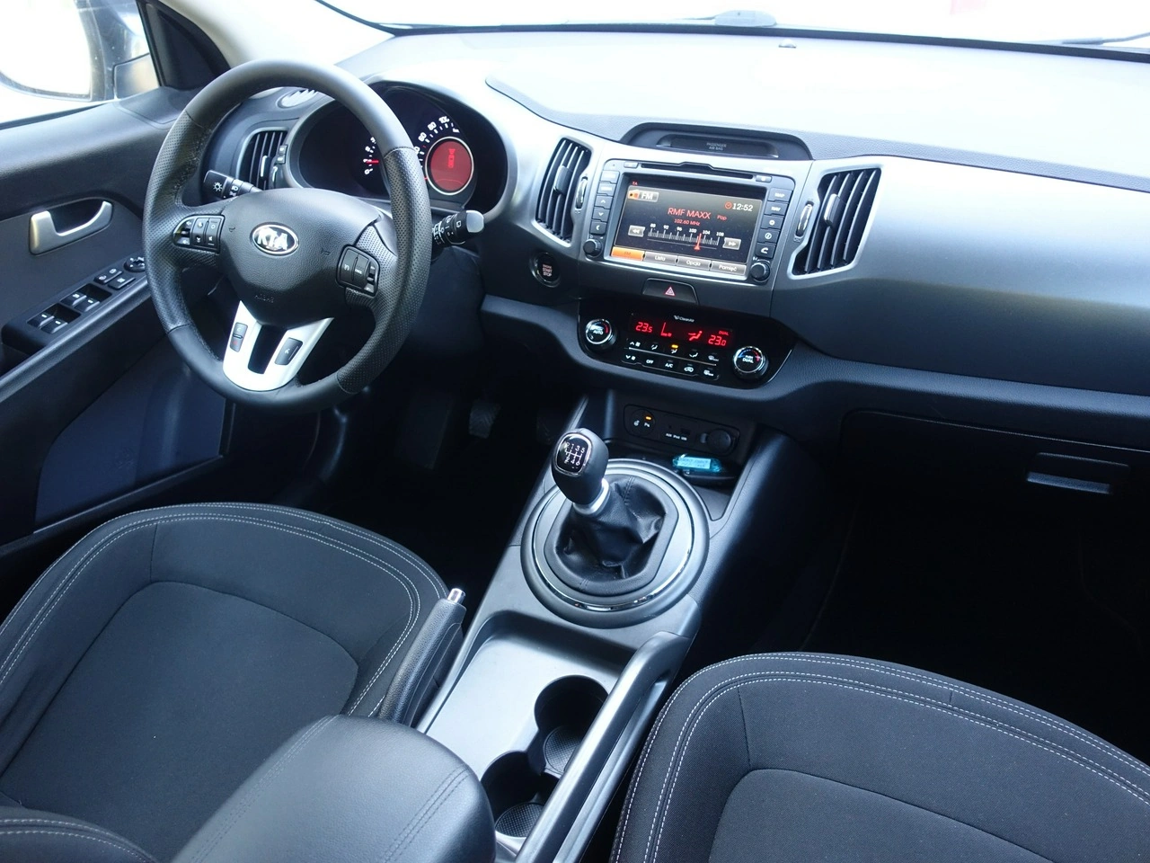 Kia Sportage - Zdjęcie 10