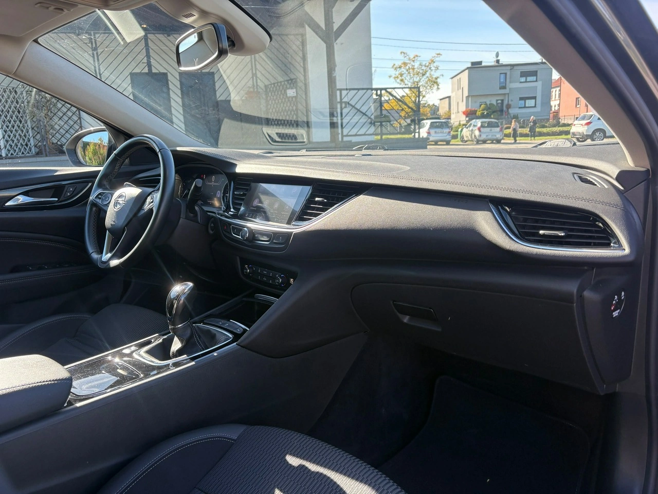 Opel Insignia Sports Tourer - Zdjęcie 13