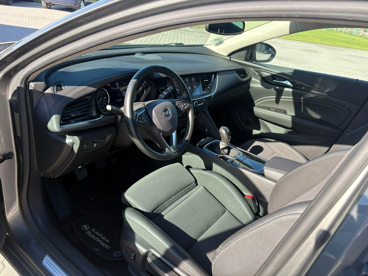 Opel Insignia Sports Tourer - Zdjęcie 8