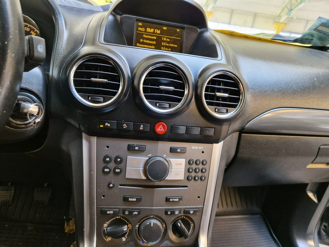 Opel Antara - Zdjęcie 13