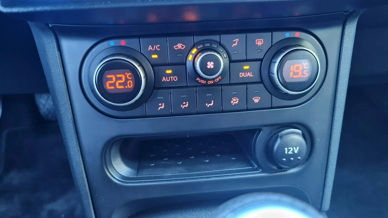 Nissan Qashqai - Zdjęcie 19