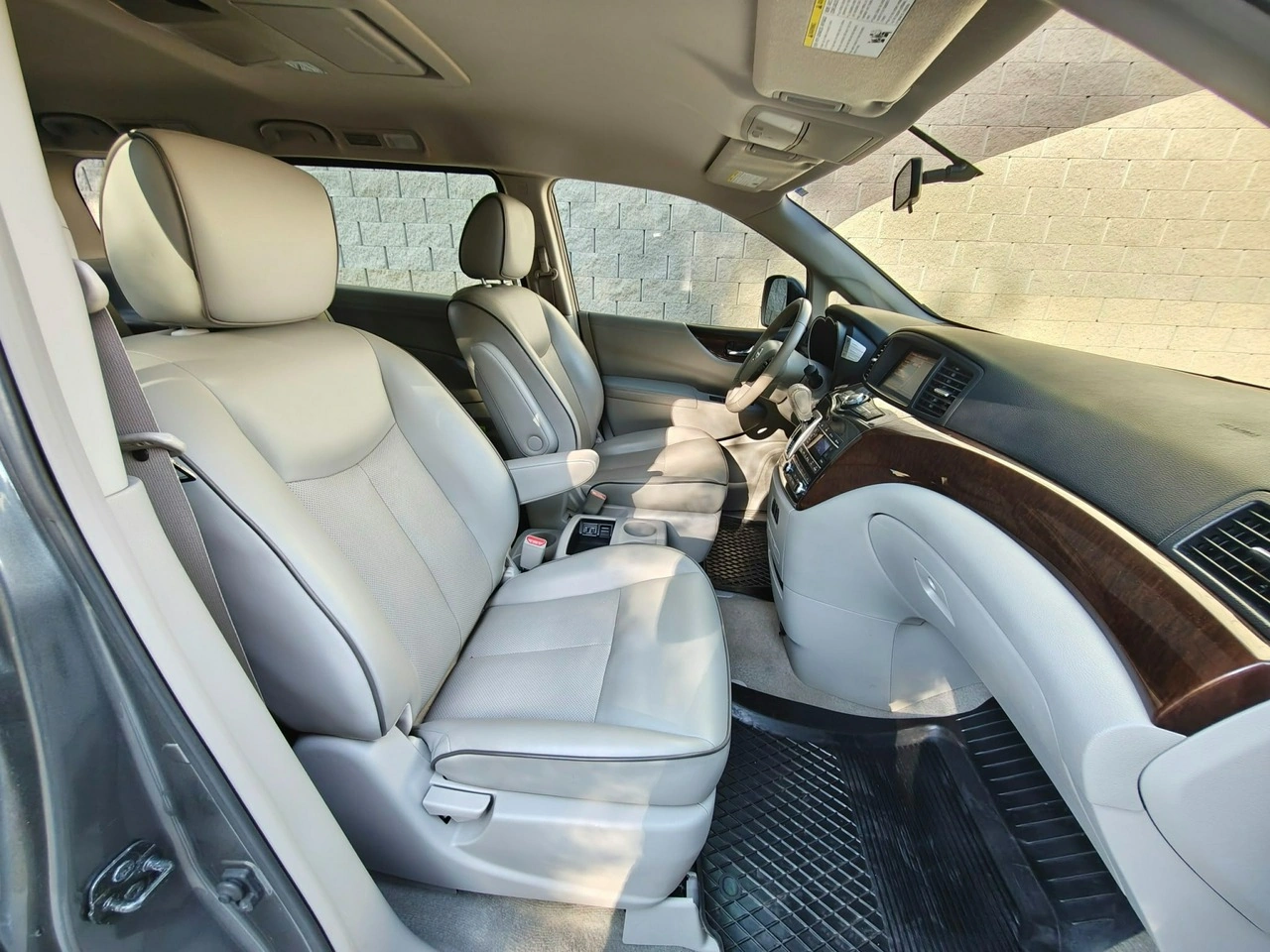 Nissan Quest - Zdjęcie 12