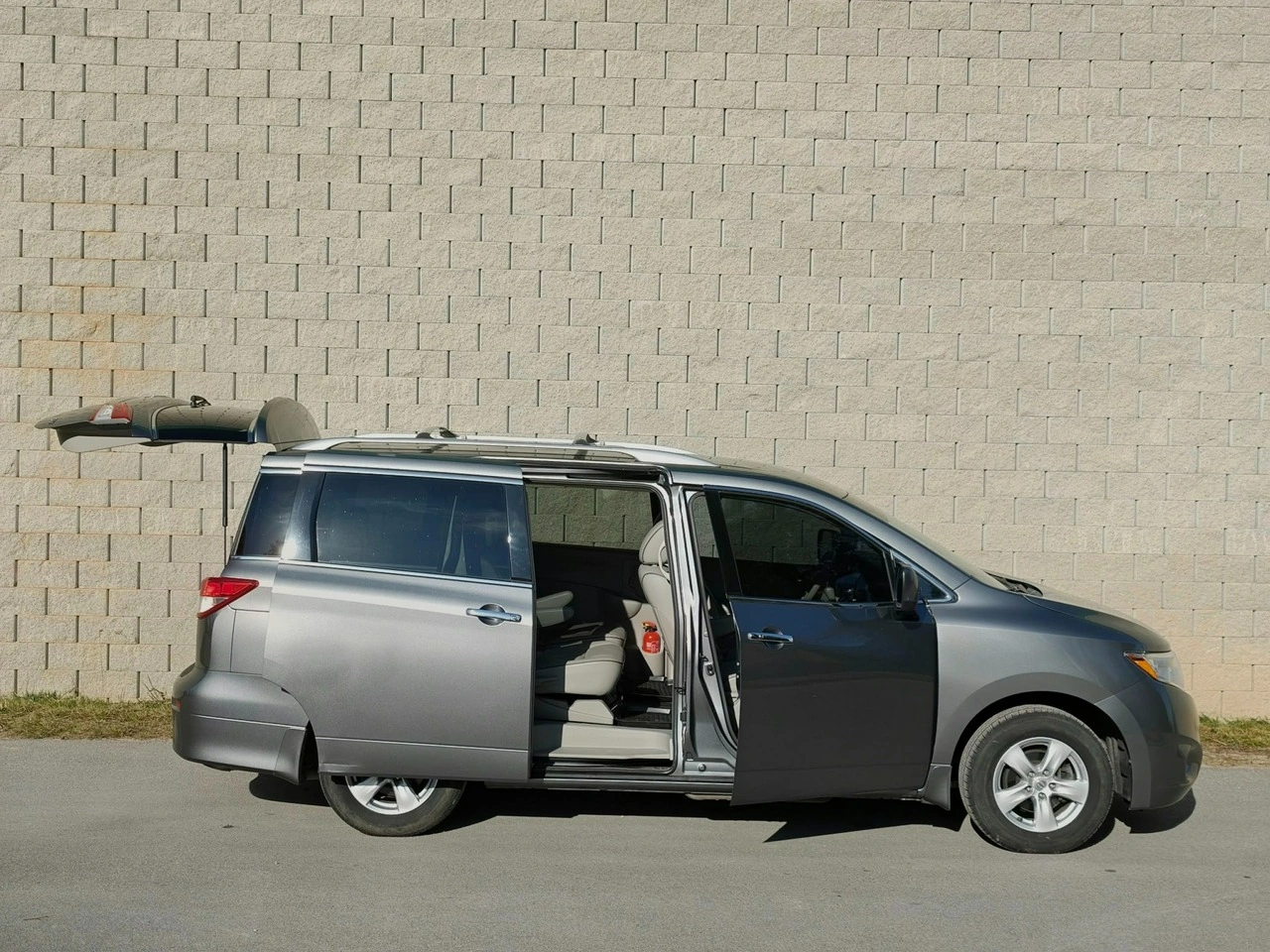 Nissan Quest - Zdjęcie 8
