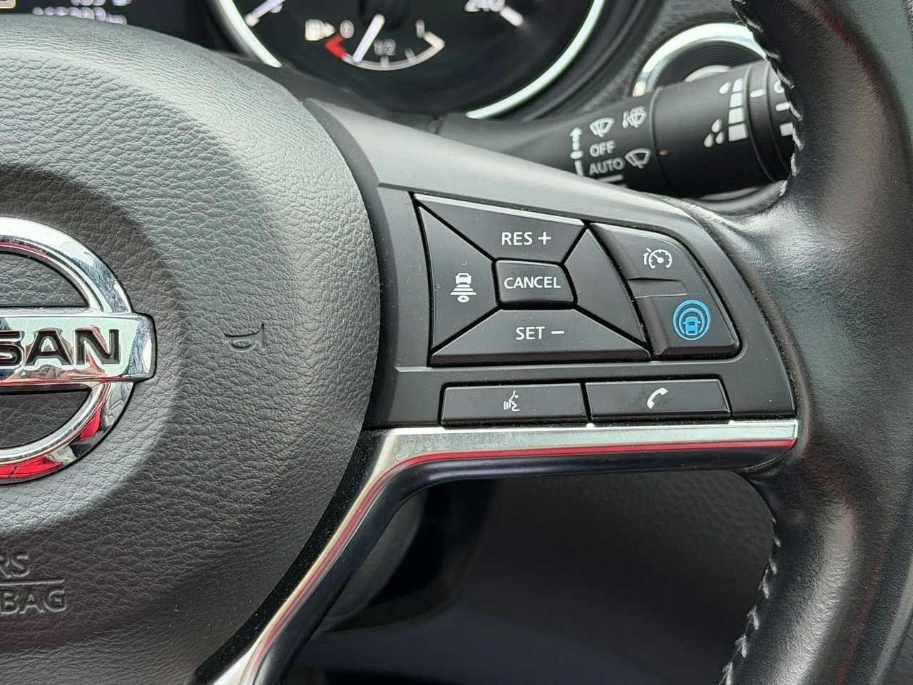 Nissan Qashqai - Zdjęcie 19