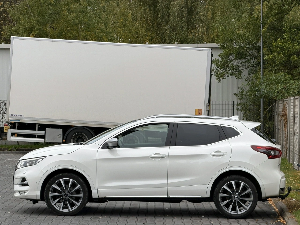 Nissan Qashqai - Zdjęcie 28