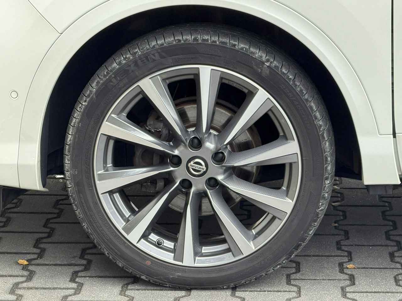 Nissan Qashqai - Zdjęcie 12