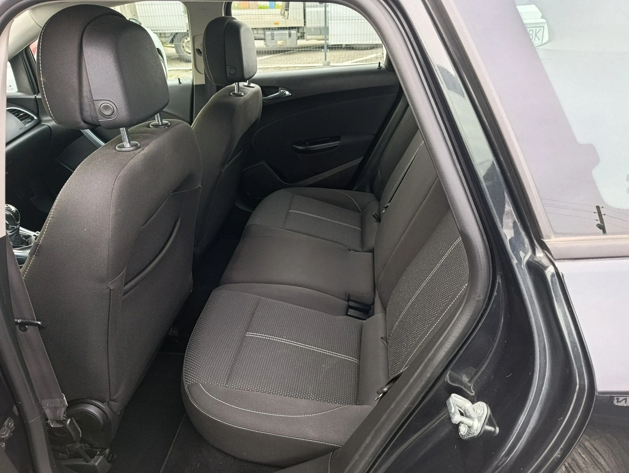 Opel Astra - Zdjęcie 10