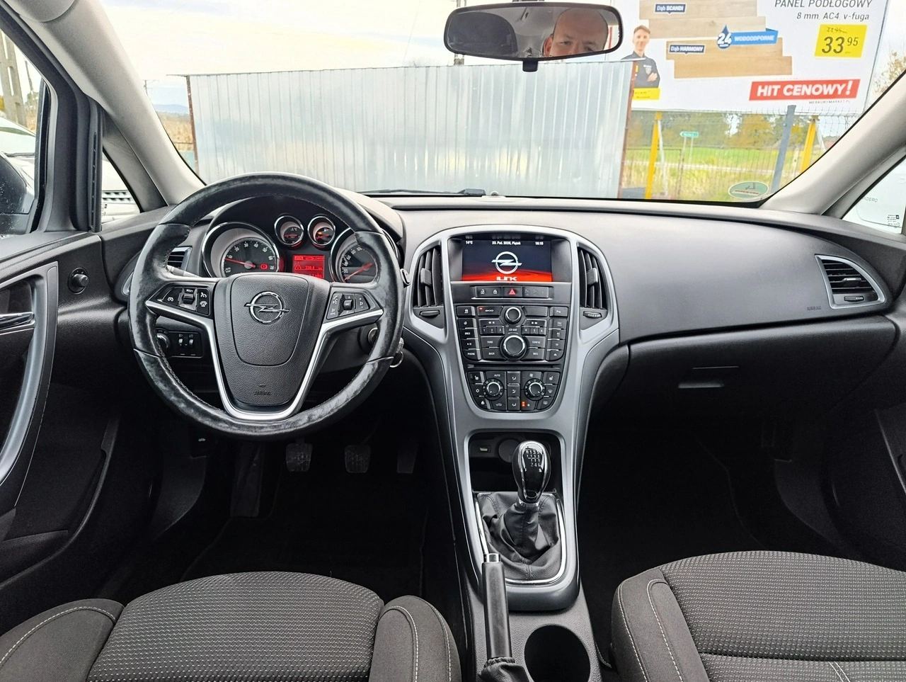 Opel Astra - Zdjęcie 11
