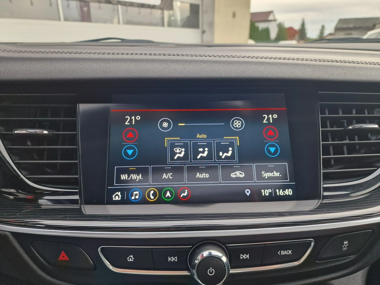 Opel Insignia Grand Sport - Zdjęcie 29