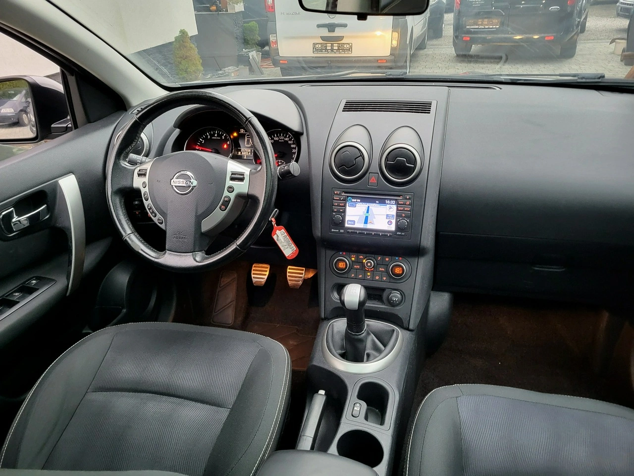 Nissan Qashqai - Zdjęcie 11