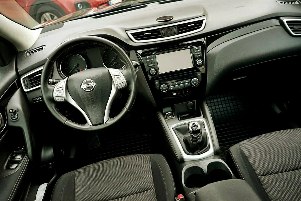 Nissan Qashqai - Zdjęcie 24