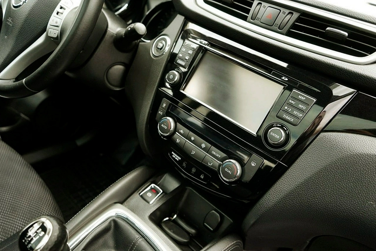 Nissan Qashqai - Zdjęcie 26