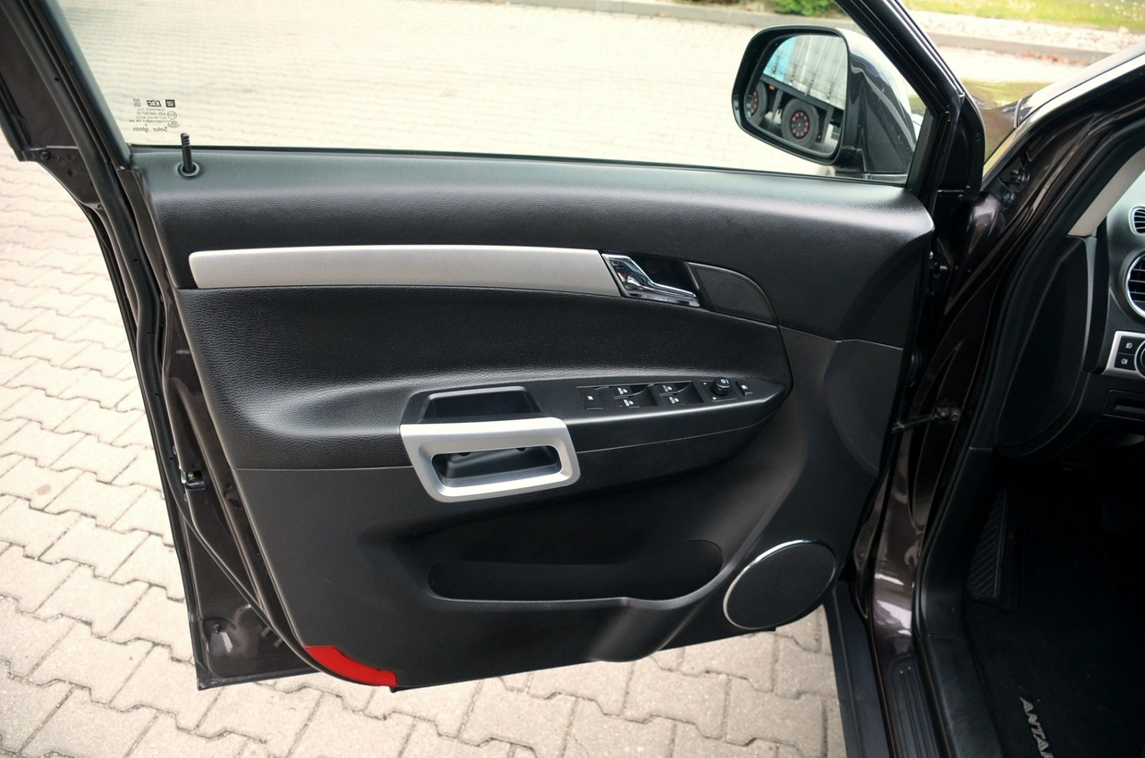 Opel Antara - Zdjęcie 10