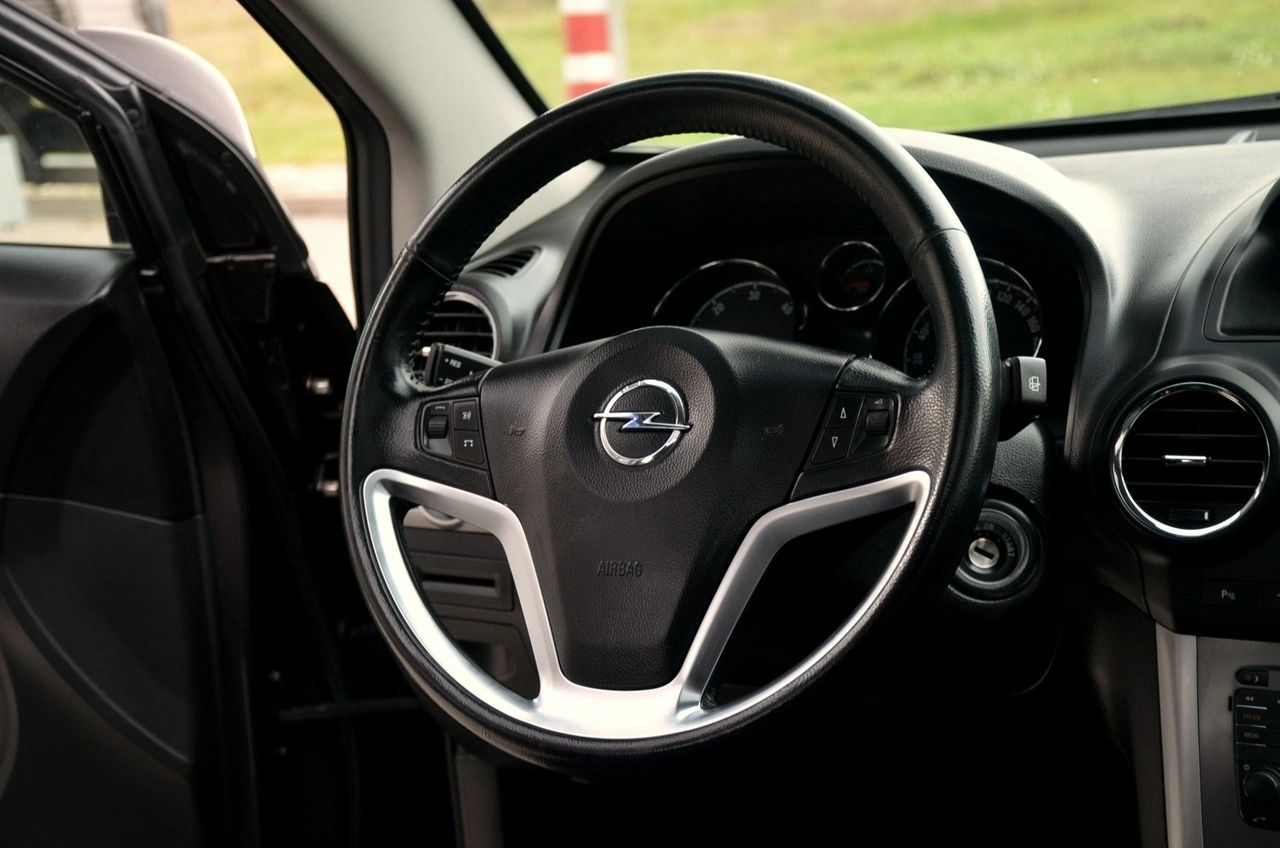 Opel Antara - Zdjęcie 17