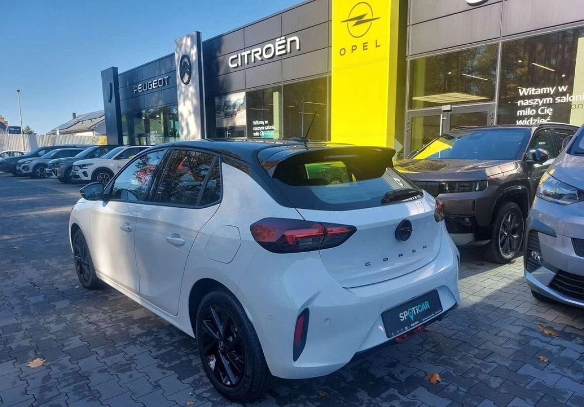 Opel Corsa - Zdjęcie 3