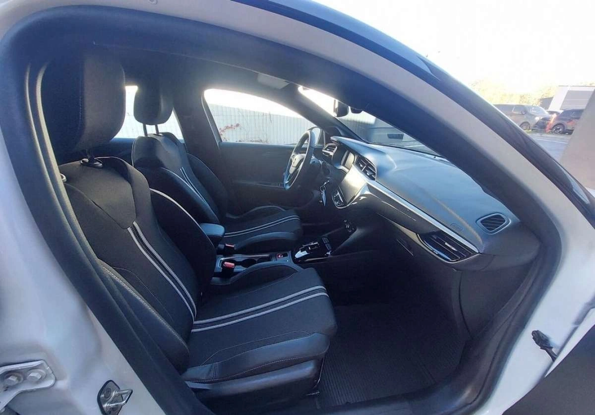 Opel Corsa - Zdjęcie 11