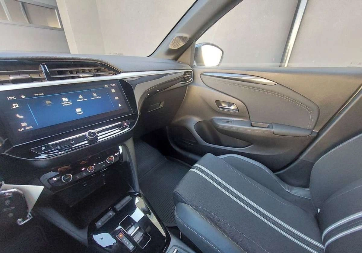 Opel Corsa - Zdjęcie 18